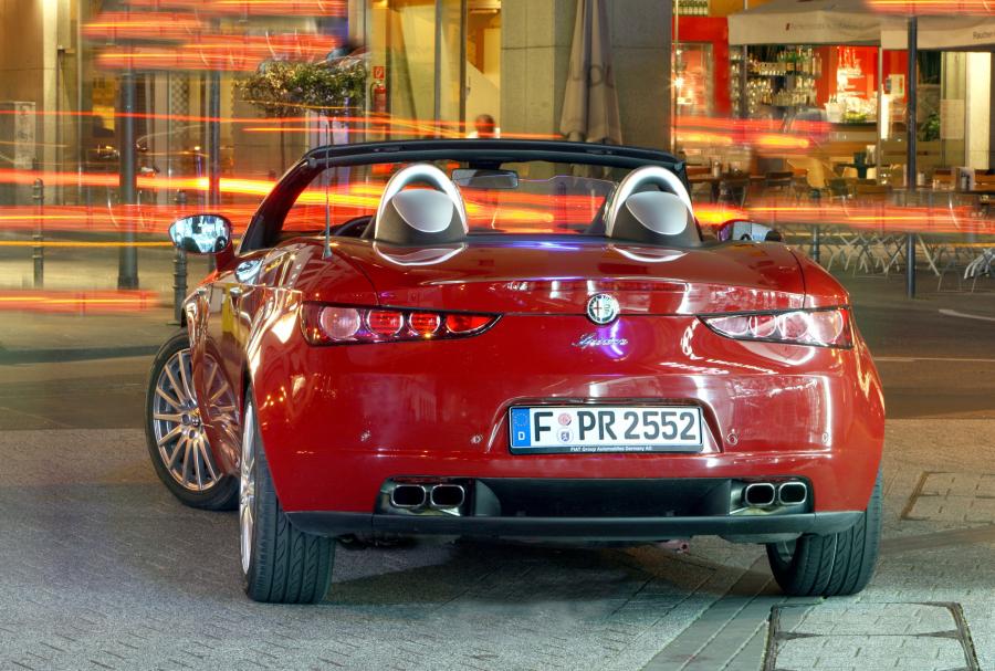 Alfa Romeo Spider (939E) 2008 года  (WW) (фото 29 из 40)